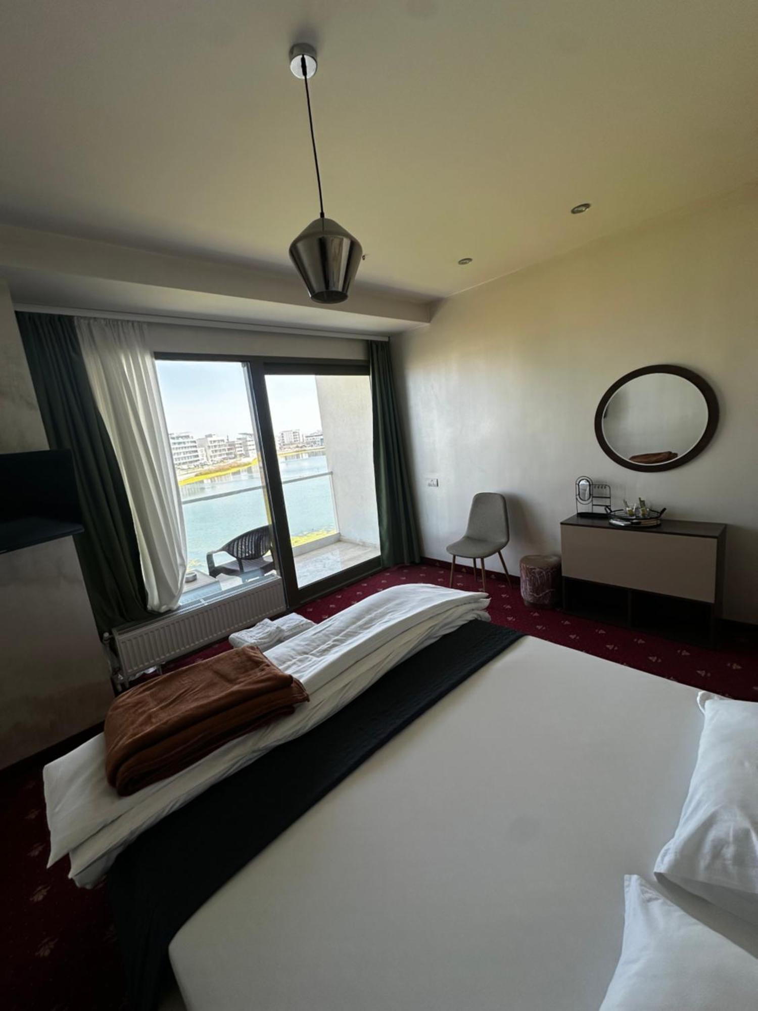 White Boutique Hotel- Eforie Nord Exteriör bild